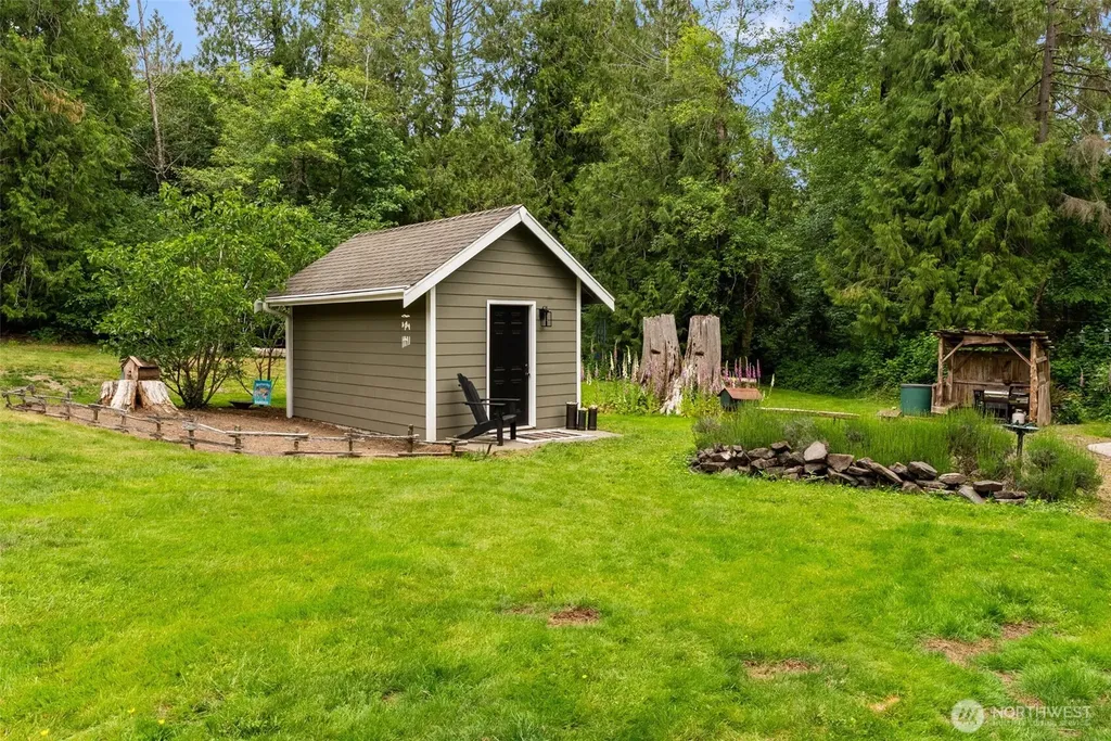 2705 NW Sullivan Drive Gig Harbor WA 98335