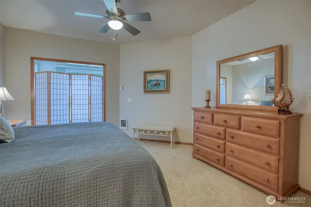 1003 S Sand Dune Avenue SW Ocean Shores WA 98569