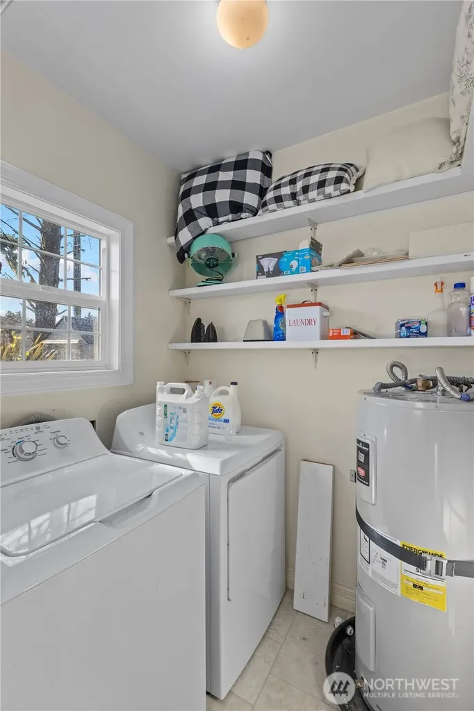 5015 L Place Seaview WA 98644