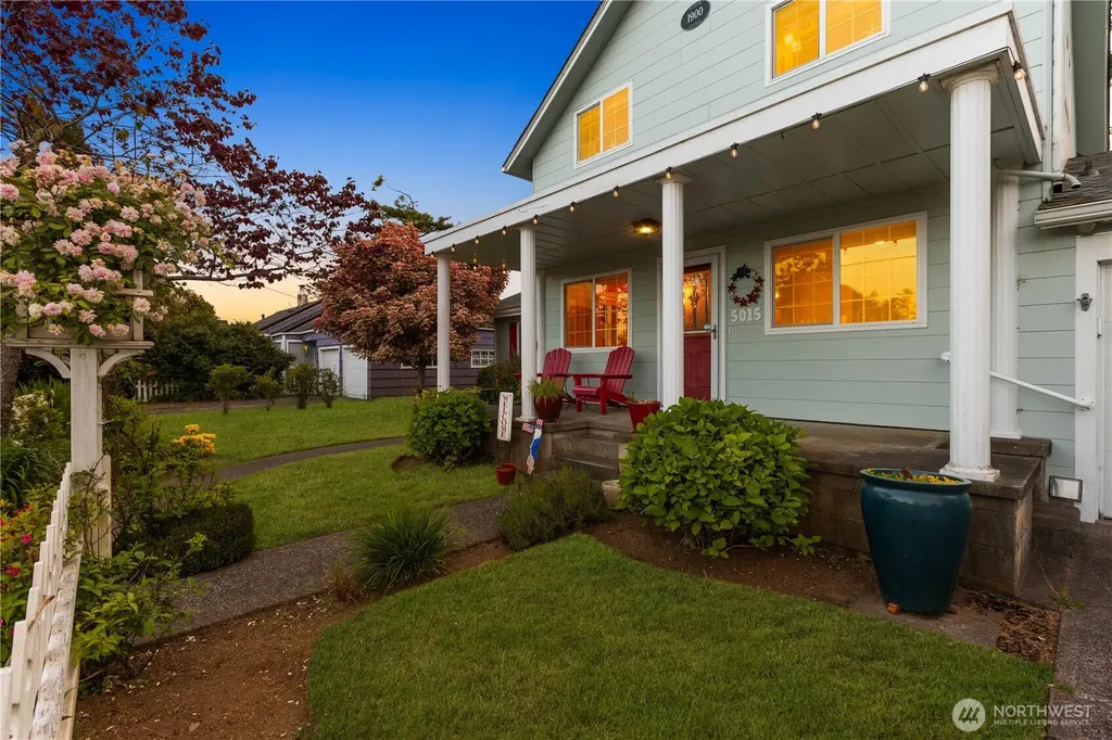 5015 L Place Seaview WA 98644