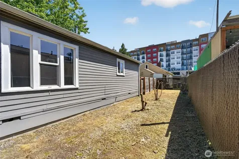 110 Lincoln Avenue Kent WA 98032