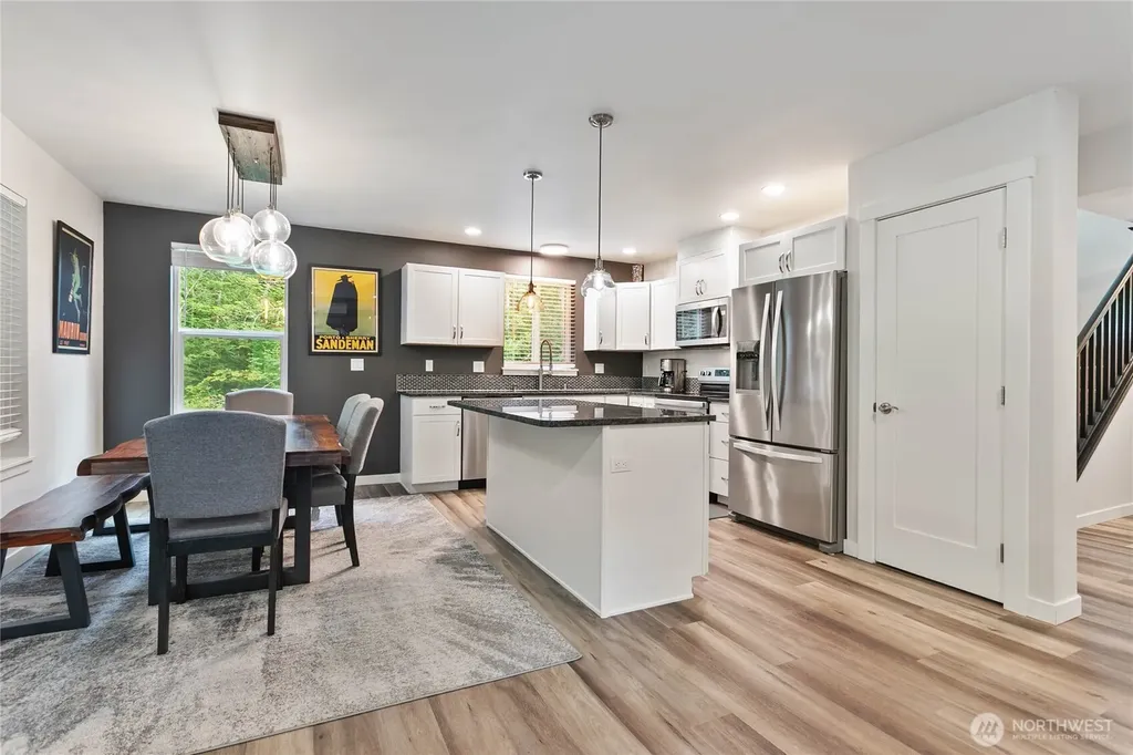 463 E Alder Drive Sedro Woolley WA 98284
