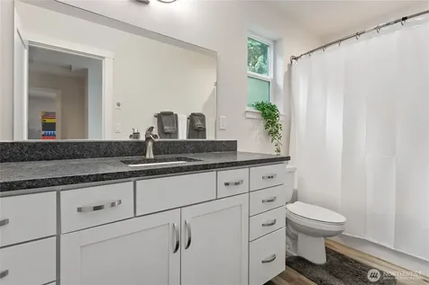 463 E Alder Drive Sedro Woolley WA 98284