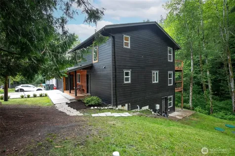 463 E Alder Drive Sedro Woolley WA 98284
