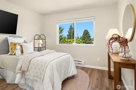 4313 216th Street SW Mountlake Terrace WA 98043