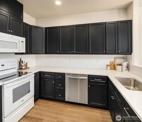 4313 216th Street SW Mountlake Terrace WA 98043