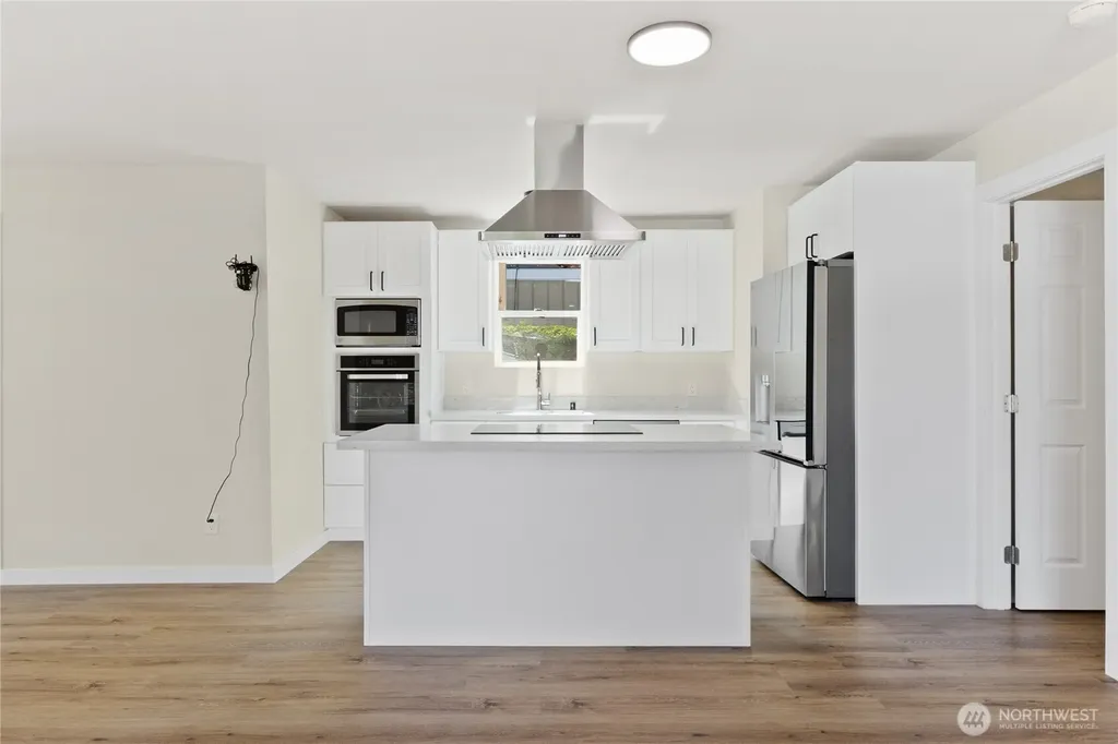 421 4th Street NE Auburn WA 98002