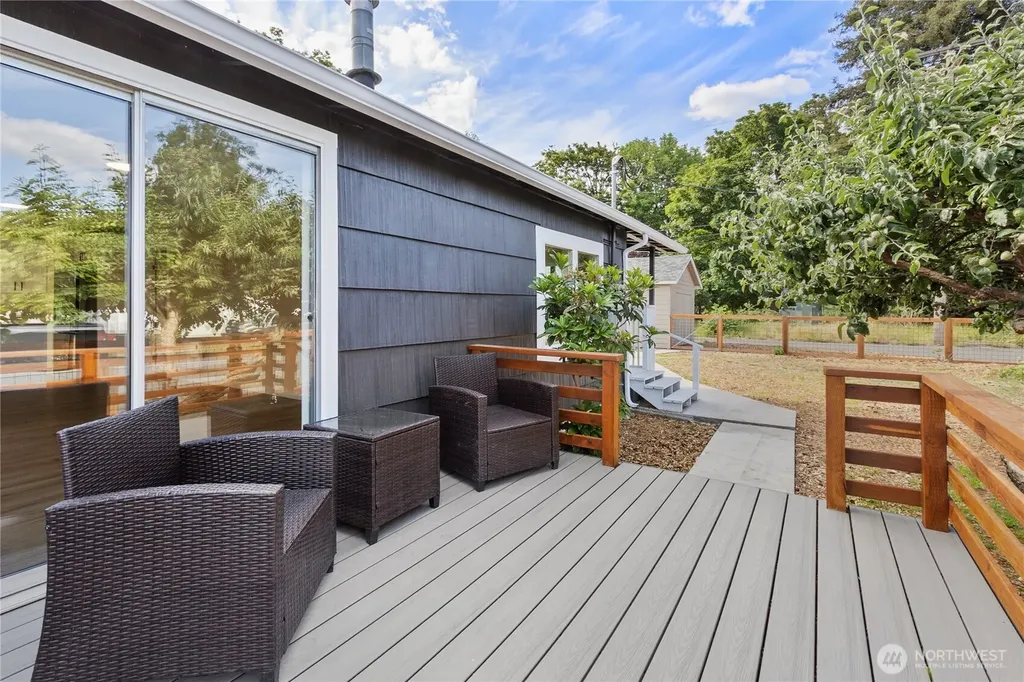 421 4th Street NE Auburn WA 98002