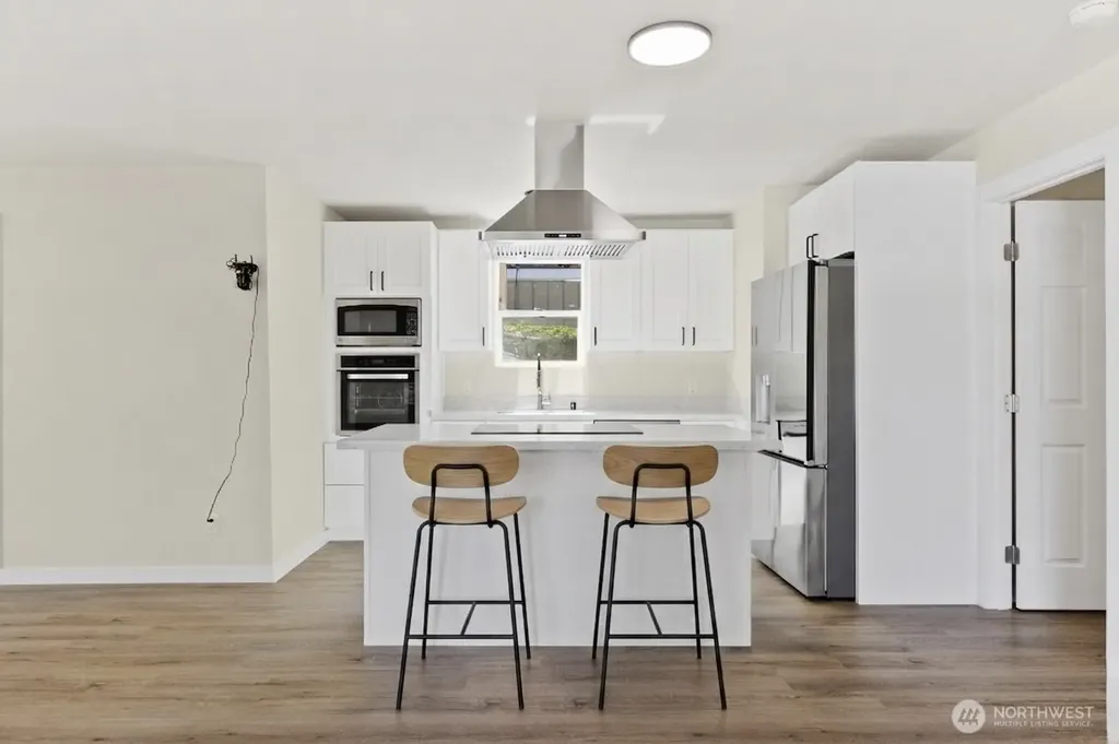 421 4th Street NE Auburn WA 98002