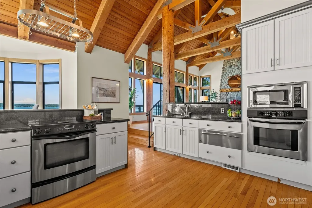 6617 149th Avenue NW Lakebay WA 98349