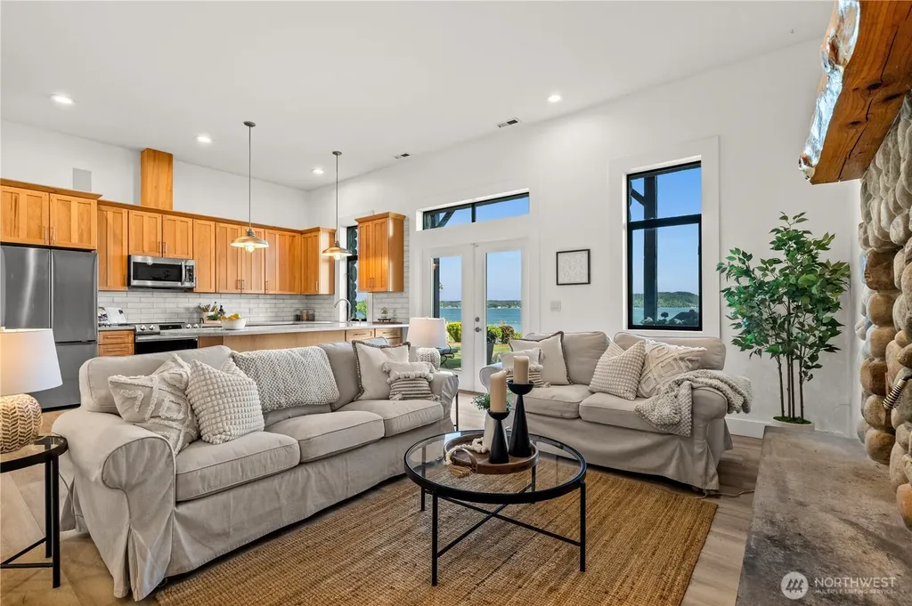 6617 149th Avenue NW Lakebay WA 98349