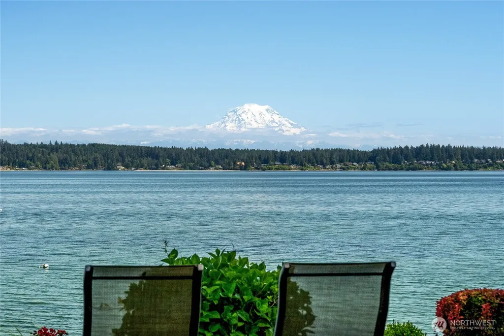 6617 149th Avenue NW Lakebay WA 98349