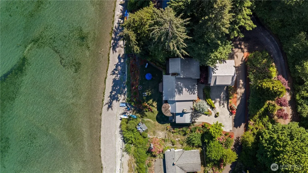 6617 149th Avenue NW Lakebay WA 98349