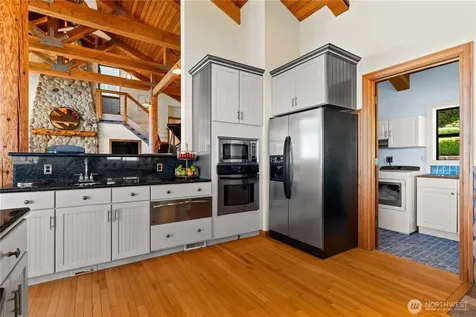 6617 149th Avenue NW Lakebay WA 98349
