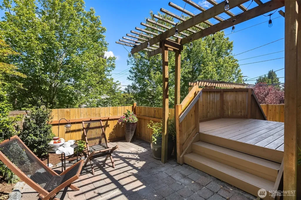 1618 NE 80th Street Seattle WA 98115