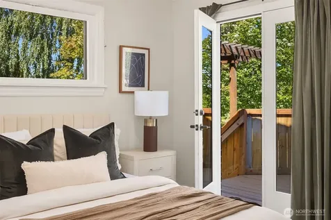 1618 NE 80th Street Seattle WA 98115