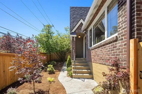 1618 NE 80th Street Seattle WA 98115