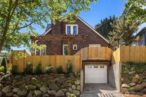 1618 NE 80th Street Seattle WA 98115