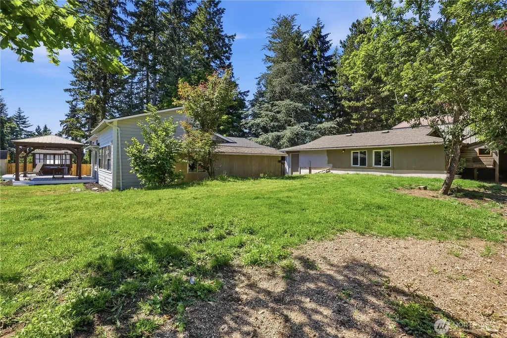 17405 18th Avenue W Lynnwood WA 98037