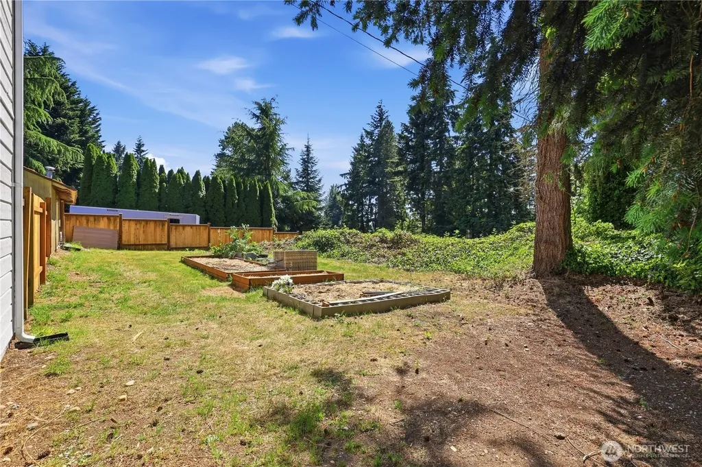 17405 18th Avenue W Lynnwood WA 98037