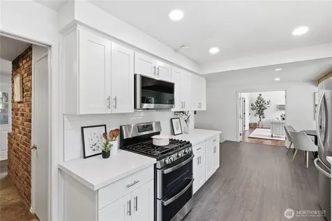 17405 18th Avenue W Lynnwood WA 98037