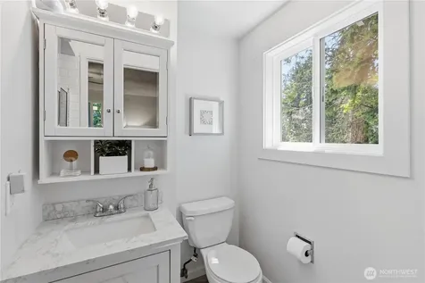 17405 18th Avenue W Lynnwood WA 98037