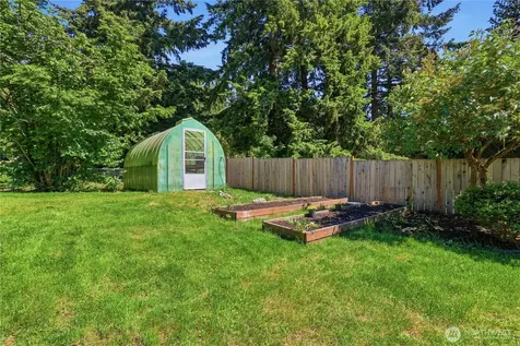 17405 18th Avenue W Lynnwood WA 98037