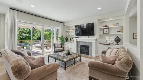 16941 SE 140th Street Renton WA 98059