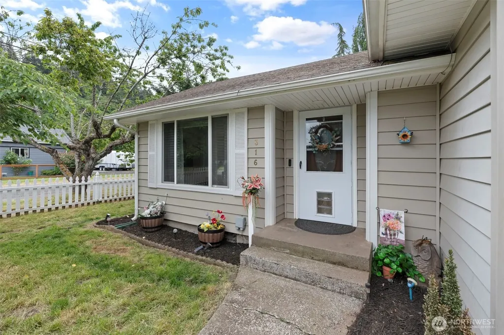 316 E Plum Street Centralia WA 98531