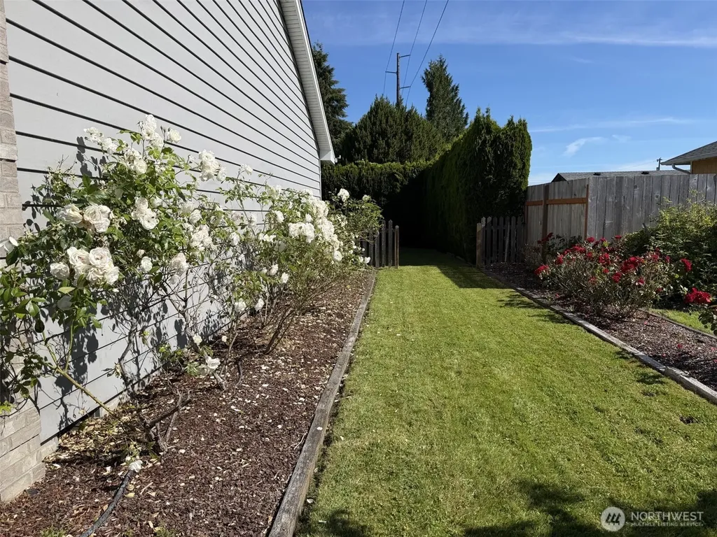 232 Sparks Kelso WA 98626