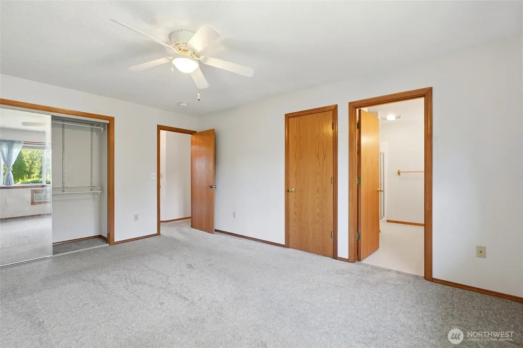 232 Sparks Kelso WA 98626