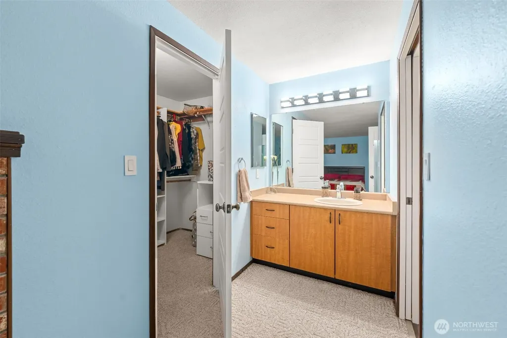 14616 106th Avenue NE Bothell WA 98011