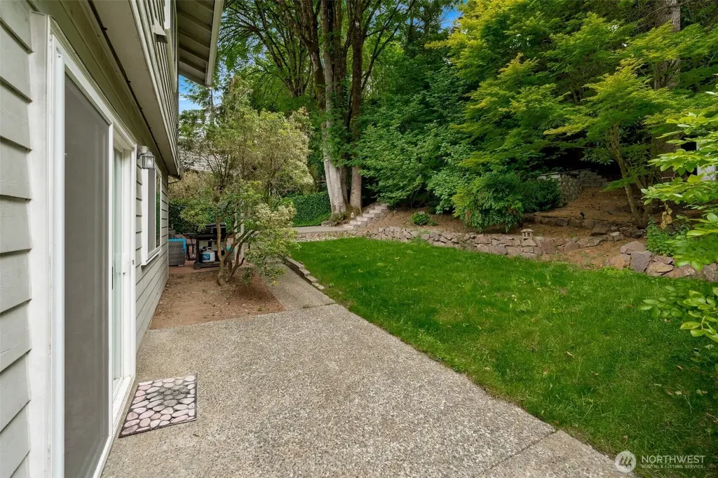 14616 106th Avenue NE Bothell WA 98011
