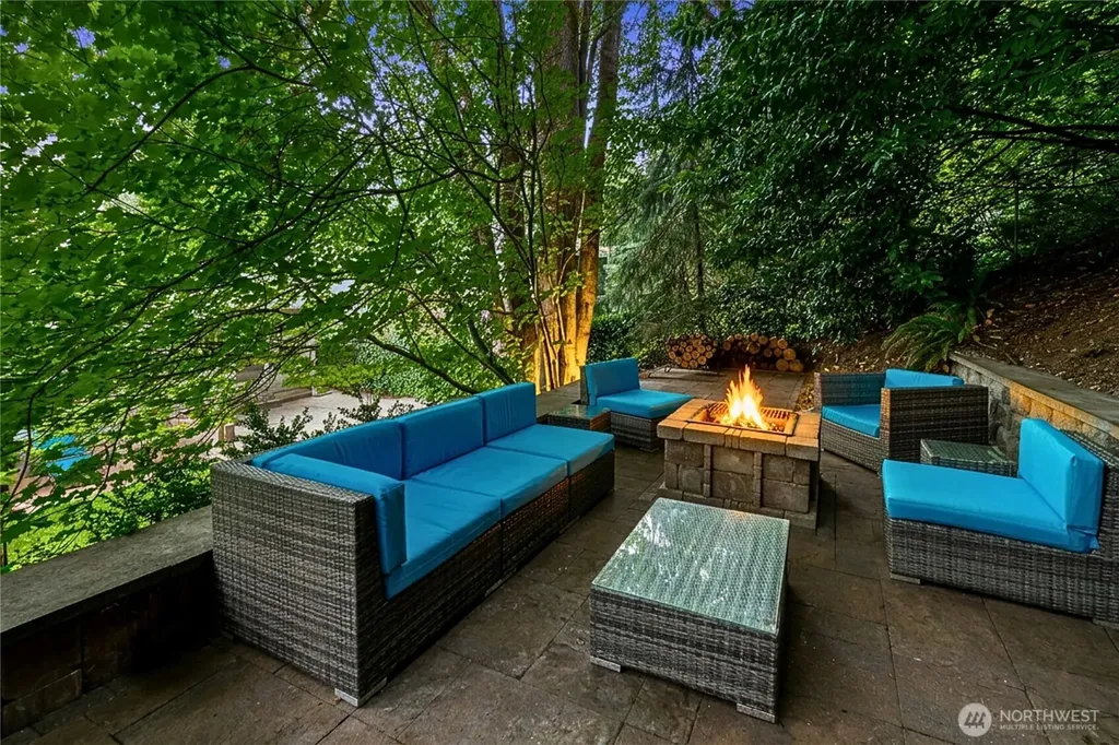14616 106th Avenue NE Bothell WA 98011
