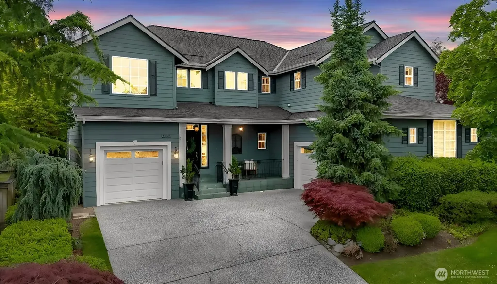 1847 Pointe Woodworth Drive NE Tacoma WA 98422