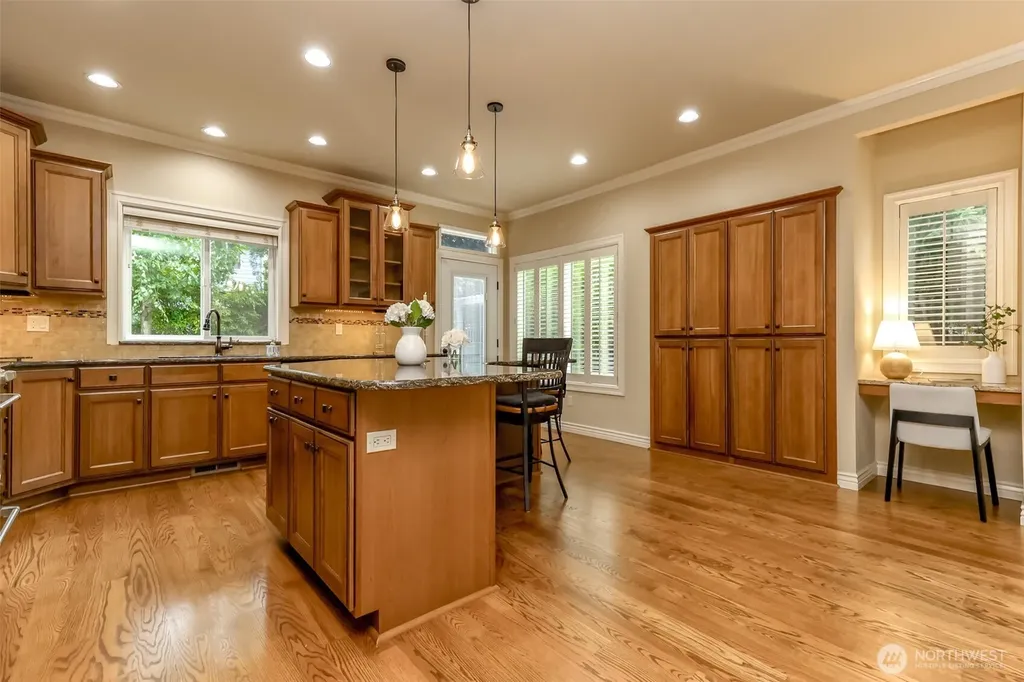 1847 Pointe Woodworth Drive NE Tacoma WA 98422
