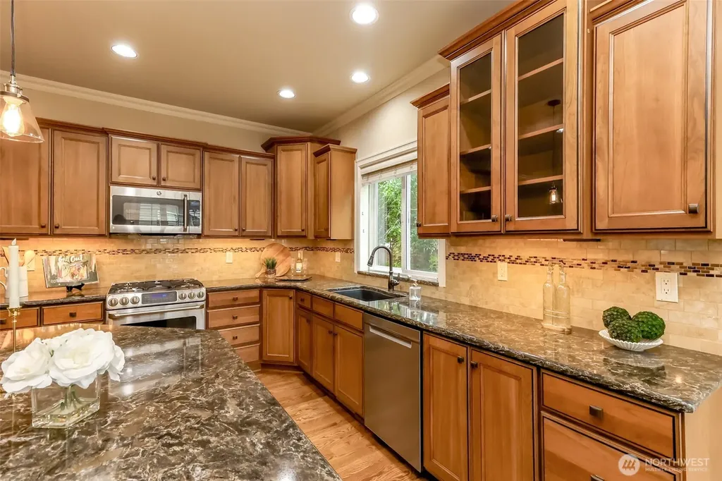 1847 Pointe Woodworth Drive NE Tacoma WA 98422