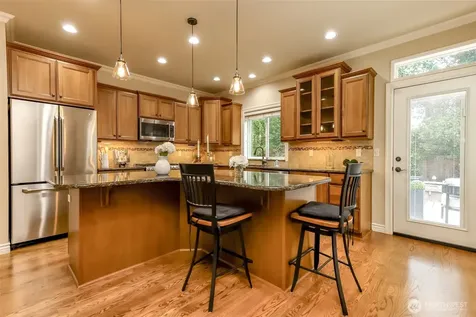 1847 Pointe Woodworth Drive NE Tacoma WA 98422