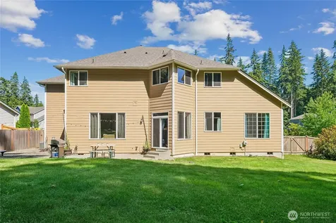 27661 Mcintosh Loop NE Kingston WA 98346