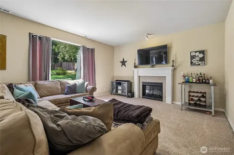 27661 Mcintosh Loop NE Kingston WA 98346