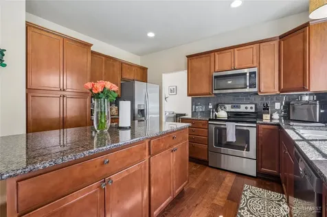 27661 Mcintosh Loop NE Kingston WA 98346