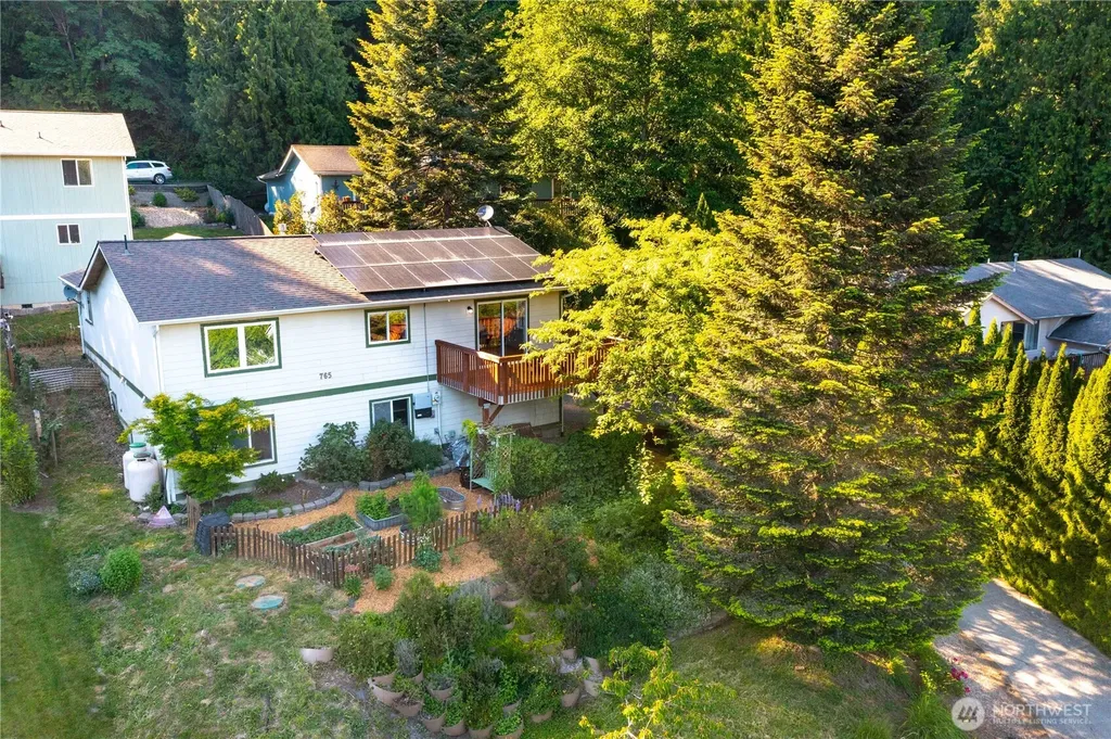 765 Summerset Way Sedro Woolley WA 98284