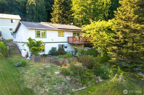 765 Summerset Way Sedro Woolley WA 98284