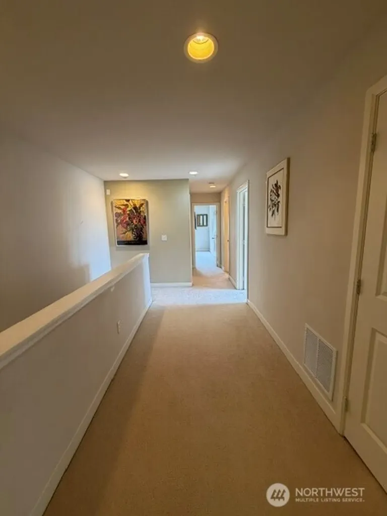 6748 161st Avenue SE Bellevue WA 98006
