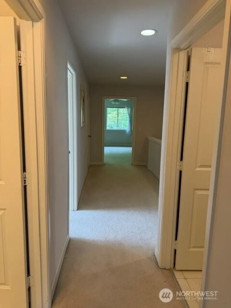 6748 161st Avenue SE Bellevue WA 98006