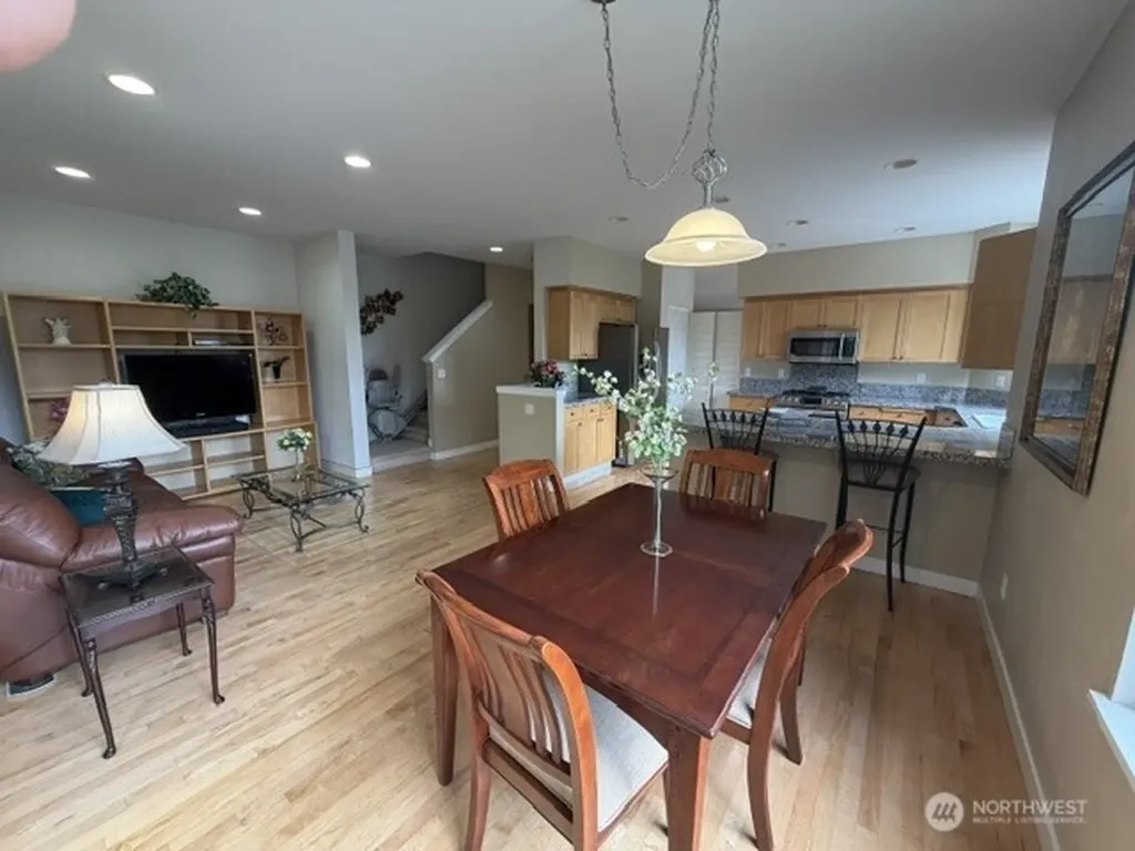 6748 161st Avenue SE Bellevue WA 98006
