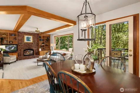 16526 232nd Avenue NE Woodinville WA 98077