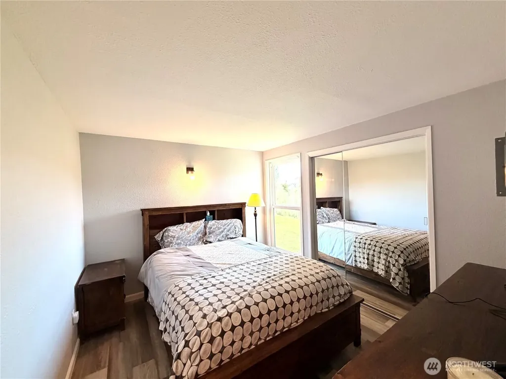 8903 Crescent Bar Road Quincy WA 98848