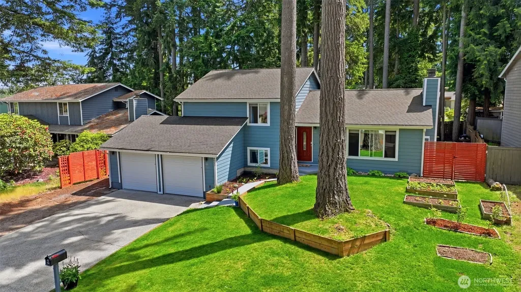 4002 SE Cameron Place Port Orchard WA 98366