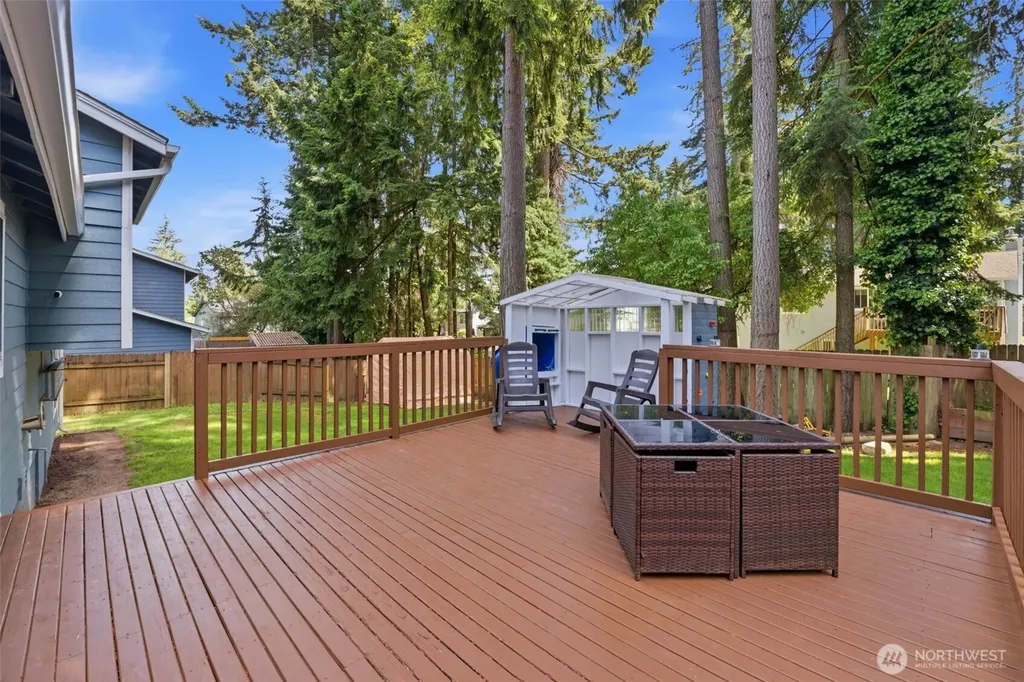 4002 SE Cameron Place Port Orchard WA 98366